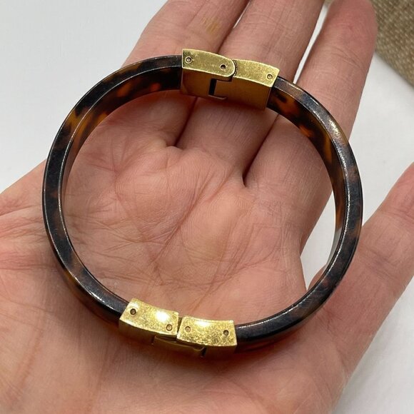 Michael Kors Simulated Tortoise Gold Tone Push Lock Bangle Bracelet 6" - Picture 3 of 7